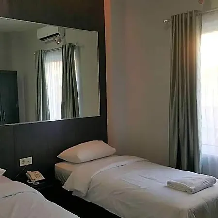 Skyward Hotel-3