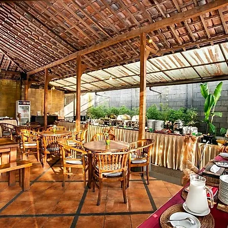 Summer Hill Private Villas & Family Hotel-3