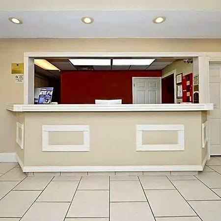 Manchester Heritage Inn & Suites-2