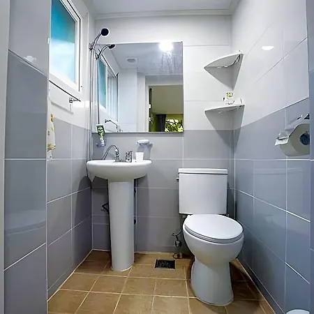 Hans House-2