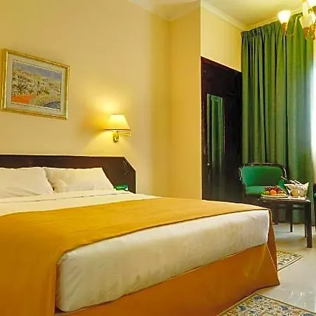 Hotel Al Madinah Holiday-2