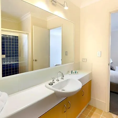 Lodestar Waterside Apartments-2