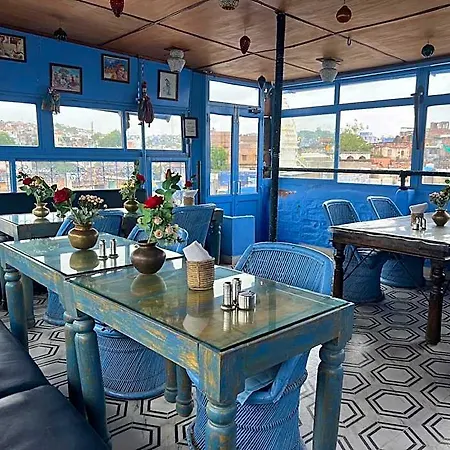 Juna Mahal Boutique Home Stay-3