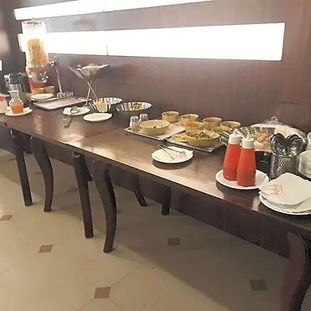 Hotel Sarthak-3