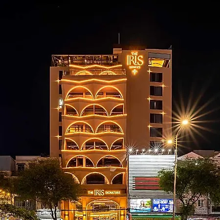 The Iris Signature Hotel And Spa-2