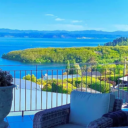 The Flying Trout Boutique Lodge-3