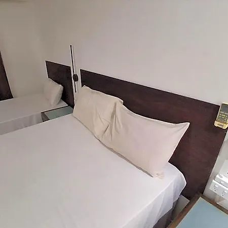 Nadi Airport Transit Hotel-3