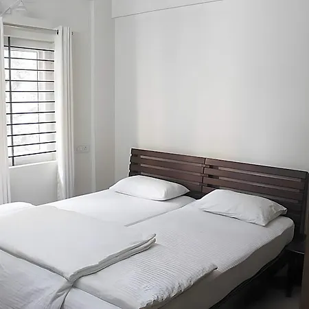 Stayzone 365 Inn-3