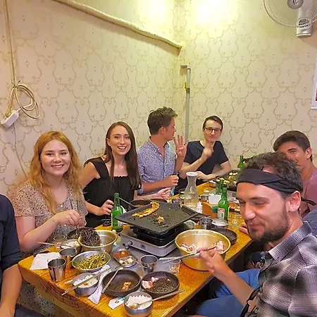 Time Travelers Relax Seoul Guesthouse - Foreigners Only-3