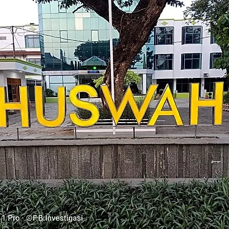 Huswah Transit Hotel-2
