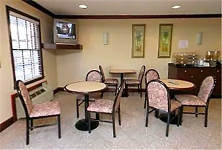 Yorktown Motor Lodge-3