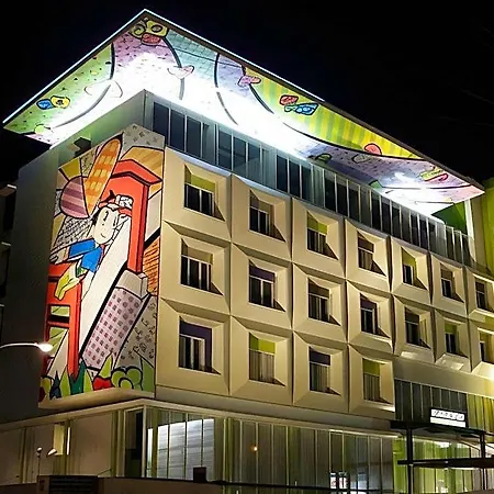 Maxone Hotel Vivo Palembang-3