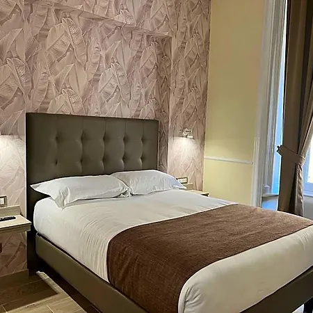 Hotel Le Petit-2