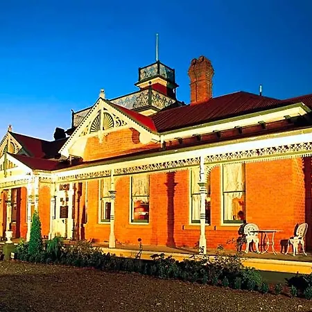 Ormiston House-3