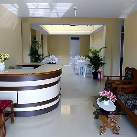 Veeniola Holiday Home-2