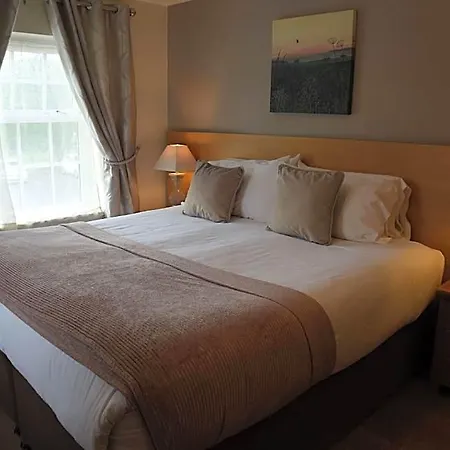 Crossways Inn-2