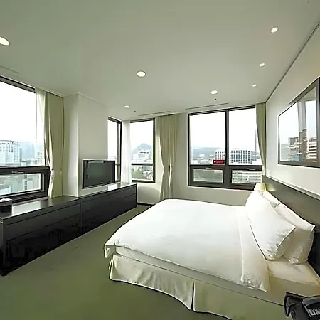 Orakai Insadong Suites-3