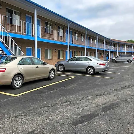 Americas Best Value Inn - Jonesville-3