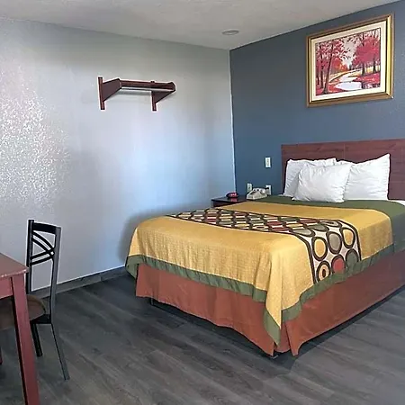 Budget Inn Buffalo-3