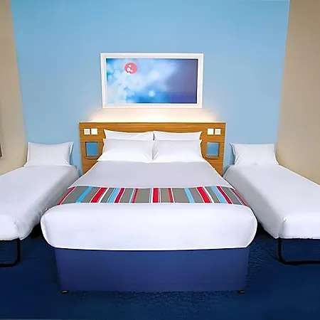 Travelodge Stratford Upon Avon-2