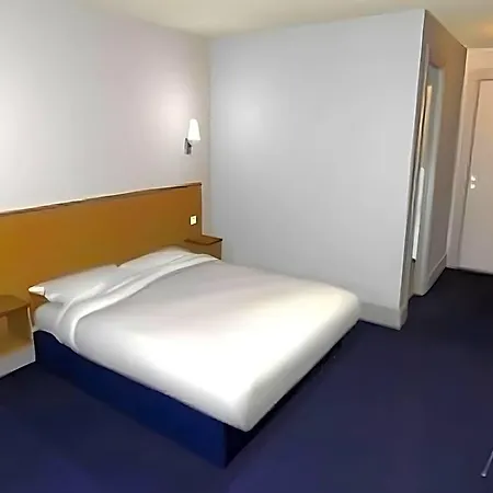 Travelodge Leeds Central Vicar Lane-3