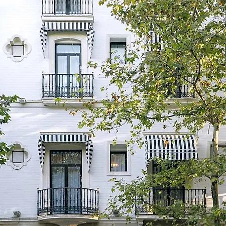 Petit Palace Puerta De Triana-3