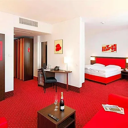 Plaza Inn Amedia Vienna-2