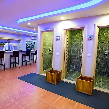 The City Hotel-2