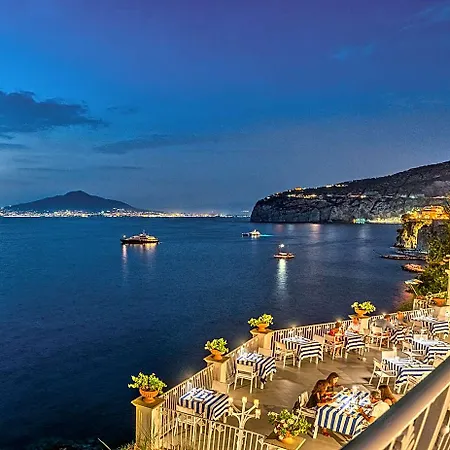 Grand Hotel Riviera-3