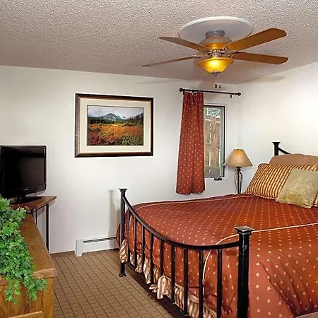 Getaways At Eagle Point Resort-2