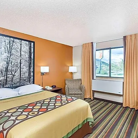 Super 8 By Wyndham Norton Va-3