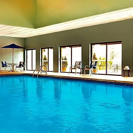 Baymont By Wyndham Meriden-3