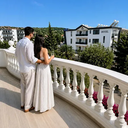 Vasiliu Boutique Hotel Ksamil-2