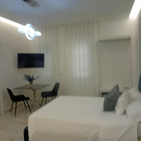Maison De Luxe-2