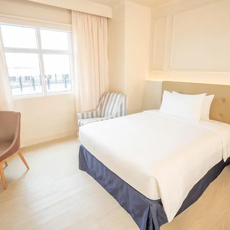 The Monarch Hotel-2