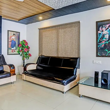 Super Townhouse Vaishnavi-2