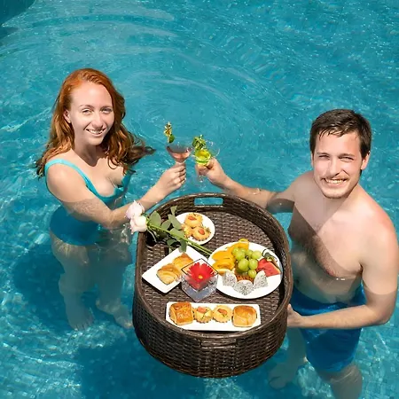 Roliva Hotel & Apartment Danang-3