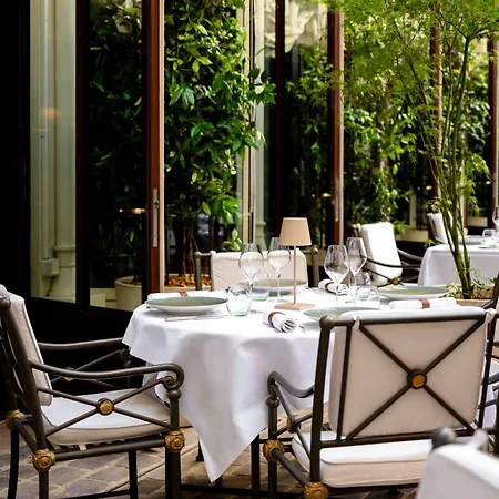 La Réserve Paris Hotel&Spa-2