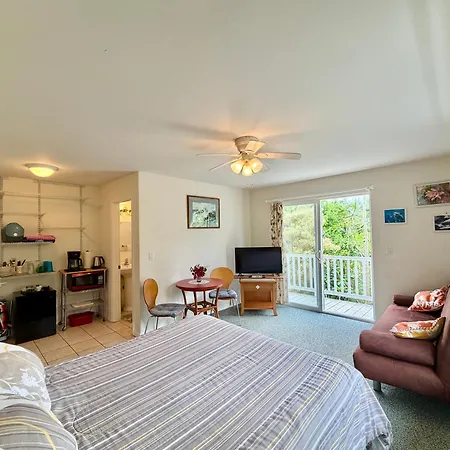 Bears' Place Guest House-2