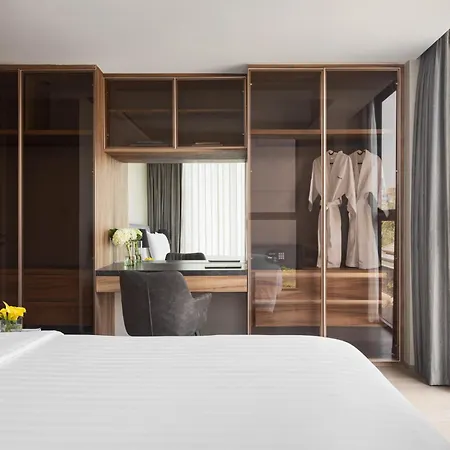 Walton Suites Sukhumvit-2