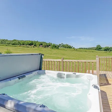 Hazelhurst Lodges-2