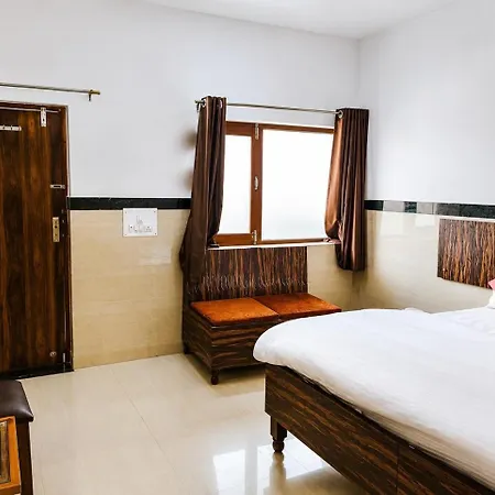 Hotel Goverdhan - Walking To Raja Ki Mandi Railway And 3Km From Isbt-2