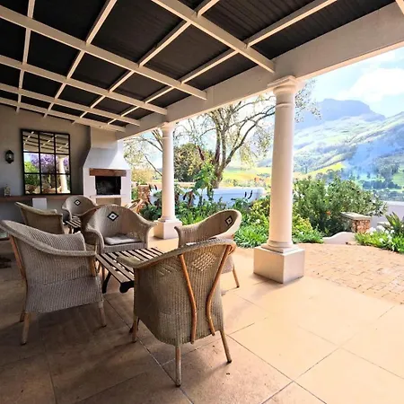 Banhoek Corner Guesthouse-3