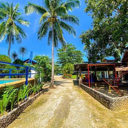 Rainbow Bay Beach & Dive Resort-2
