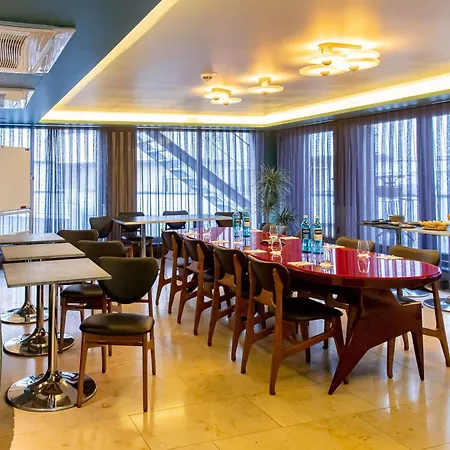 Muze Hotel Dusseldorf - Handwritten Collection-2