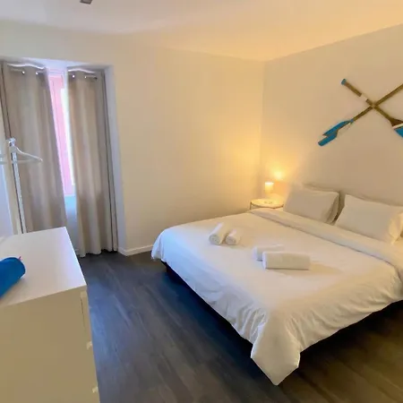 Casa Amarela Guesthouse-3