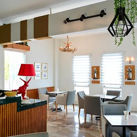 Le Cannes, A Recall Luxe Hotel-3