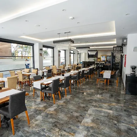 Business Life Hotel & Spa Bakirkoey-3