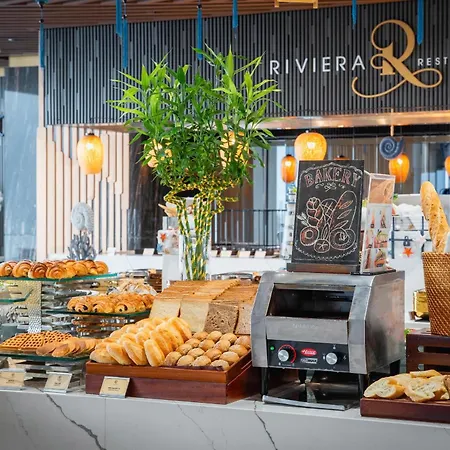 Le Sands Oceanfront Danang Hotel-2