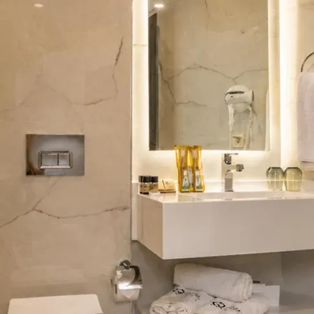 Qinn Hotels-3